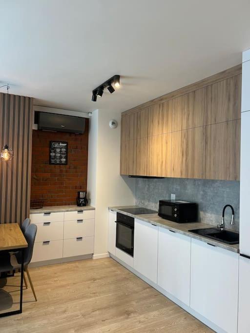 Lwowska 10 Residence, Rodzinny Apart Krasków Eksteriør bilde